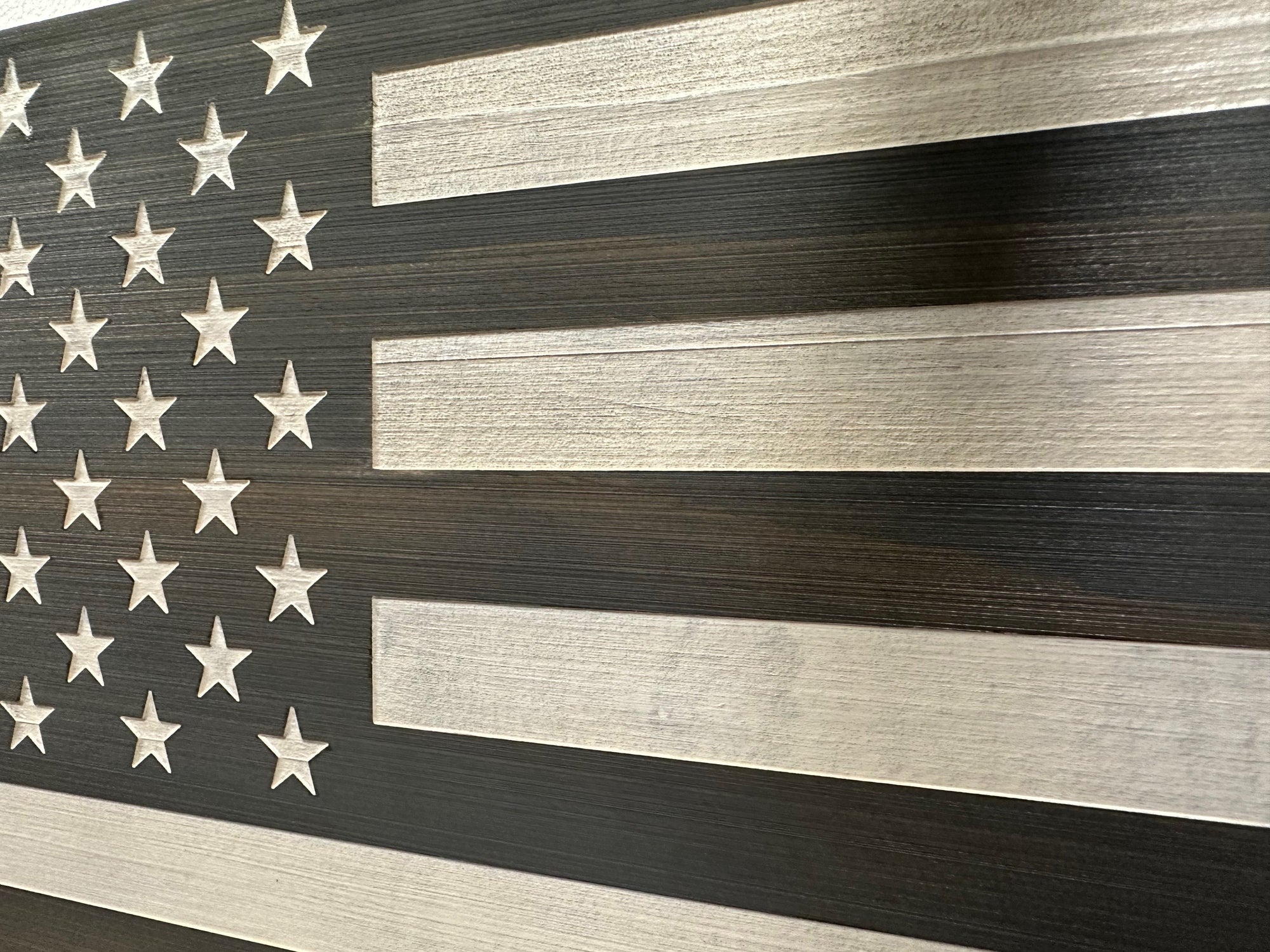 American Flag Decorative & Secure Wall-Mounted Gun Cabinet (Gray & White) Armadillo Safe and Vault