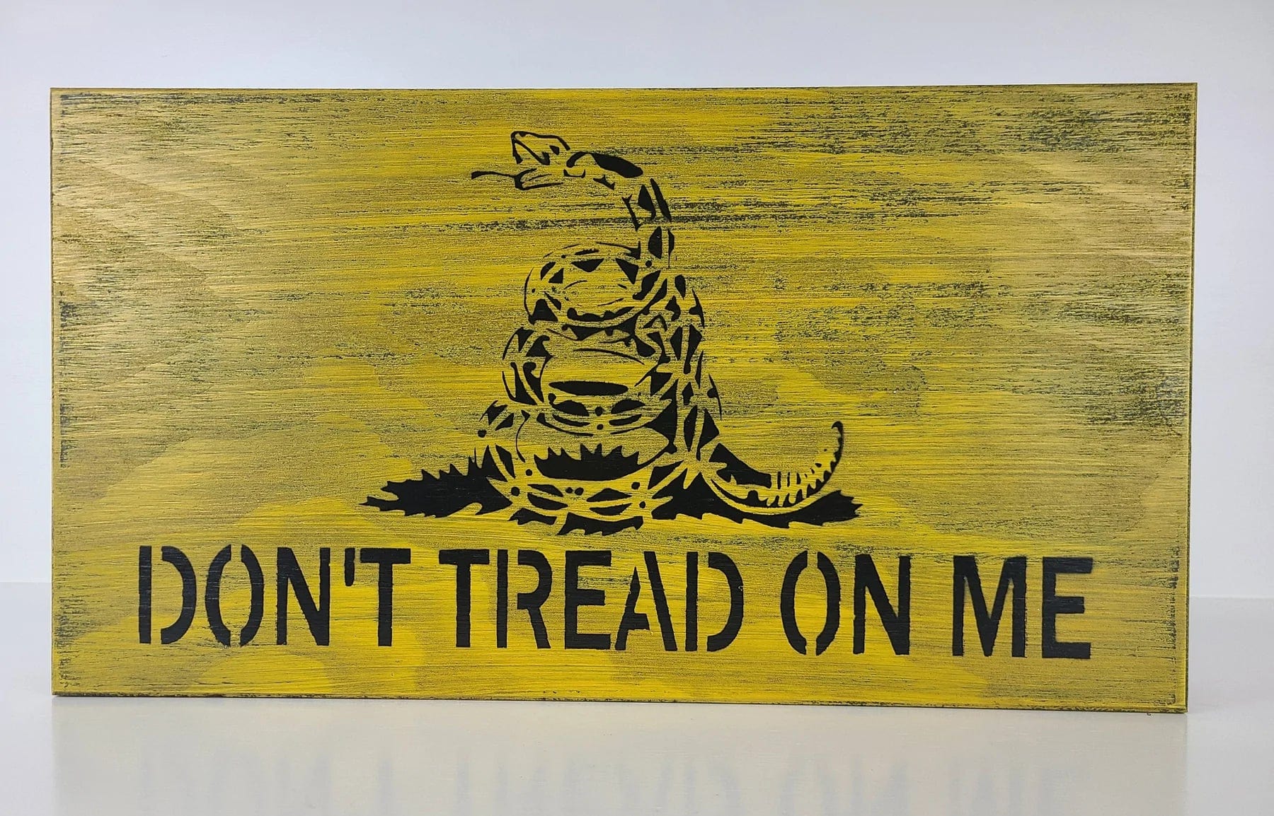 Liberty Home Mini State and Specialty Flags Armadillo Safe and Vault
