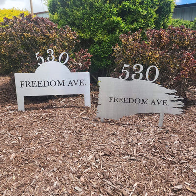Metal Art of Wisconsin Address Yard Sticker Armadillo Safe and Vault