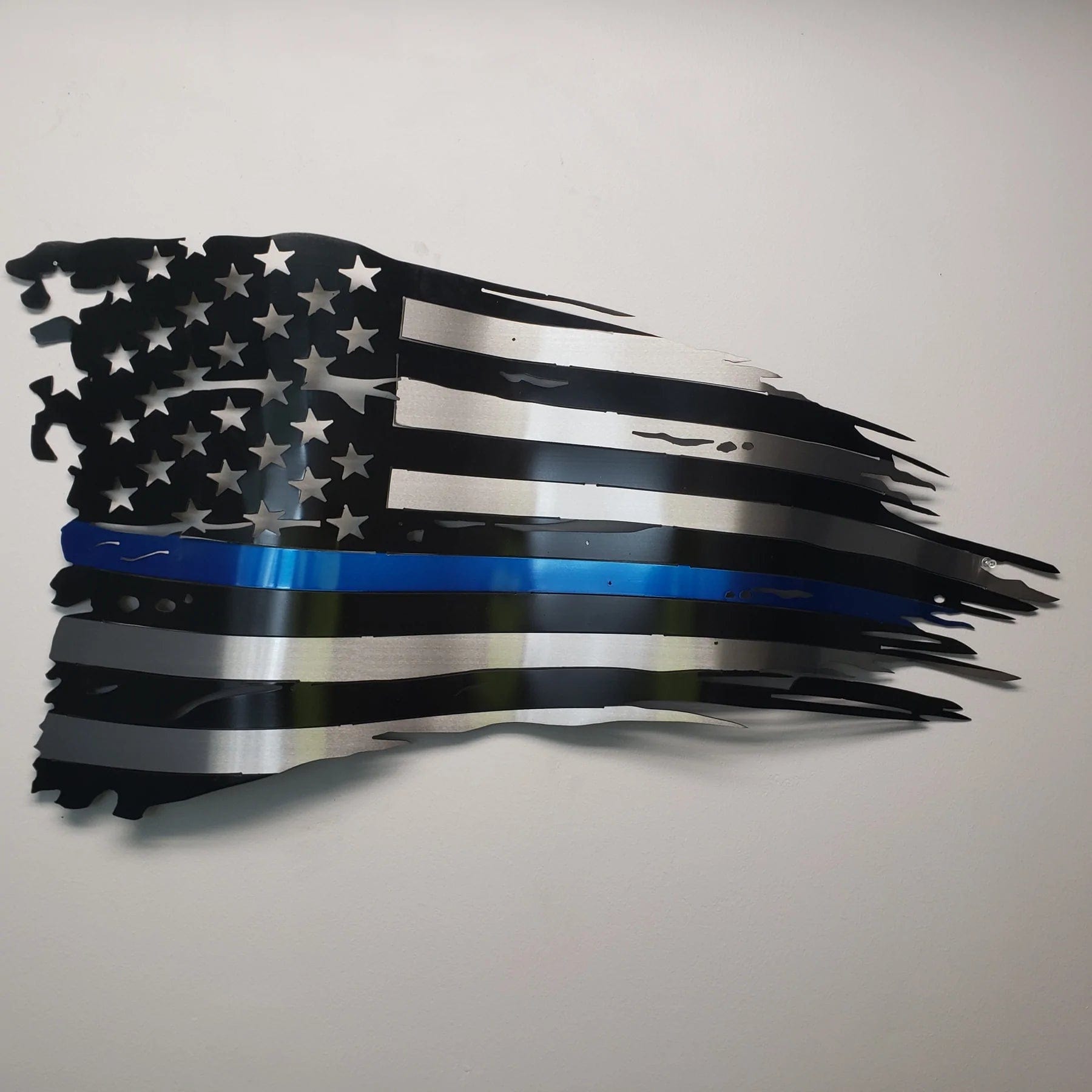 Metal Art of Wisconsin Blue Line Old Glory Armadillo Safe and Vault