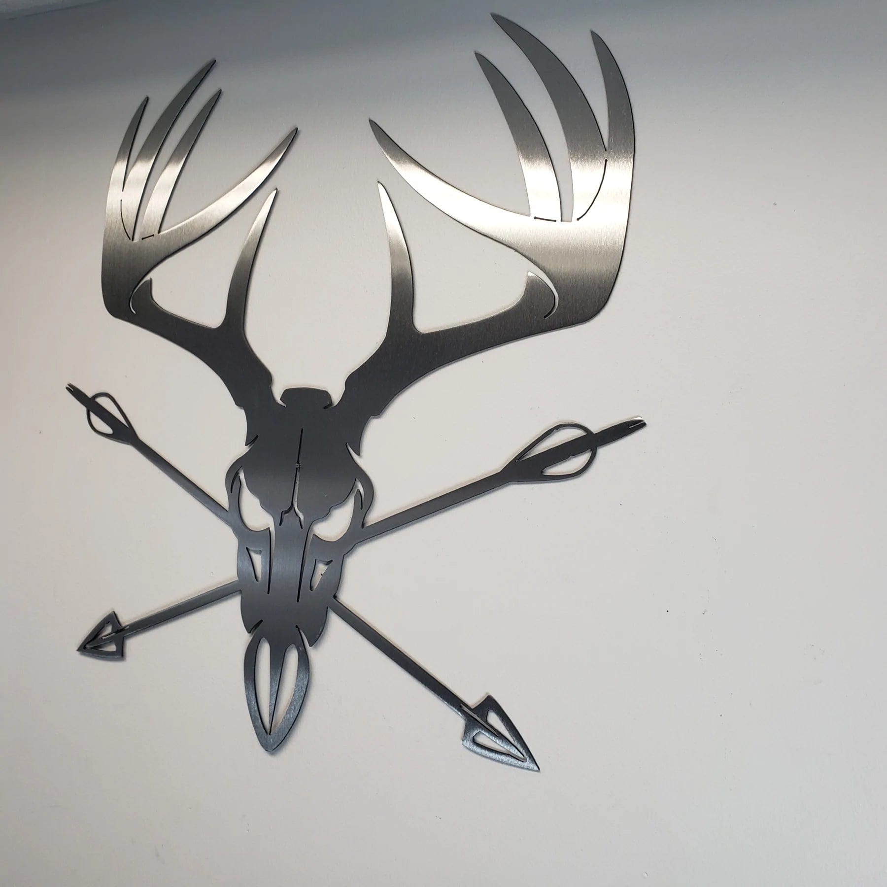 Metal Art of Wisconsin Polished Antlers Armadillo Safe and Vault