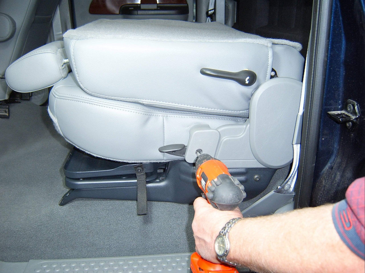 DU-HA 2000-2007 Ford F250-F550 Super Duty Regular Cab Behind-the-Seat Cab Storage Armadillo Safe and Vault