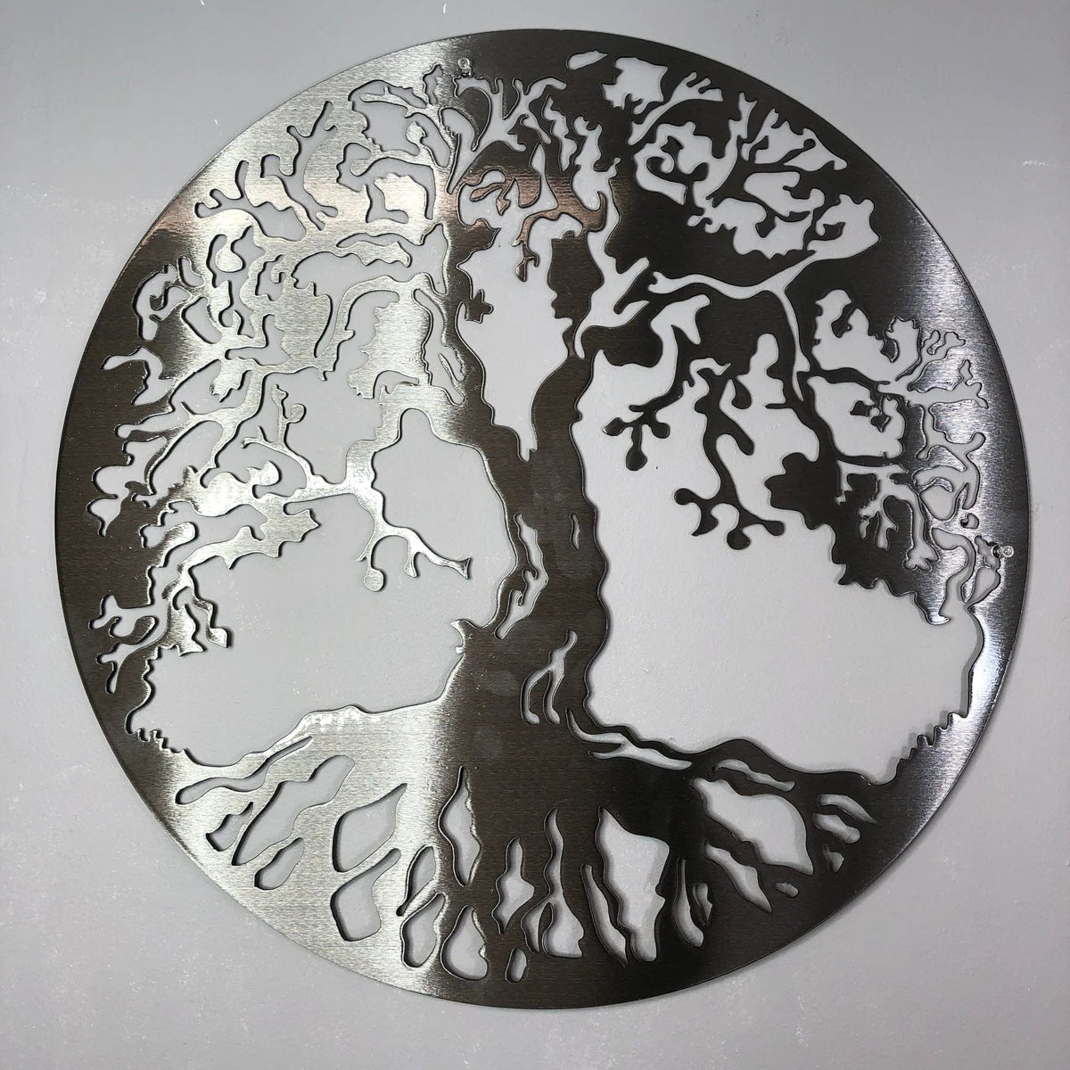 Metal Art of Wisconsin Tree of Life Armadillo Safe and Vault