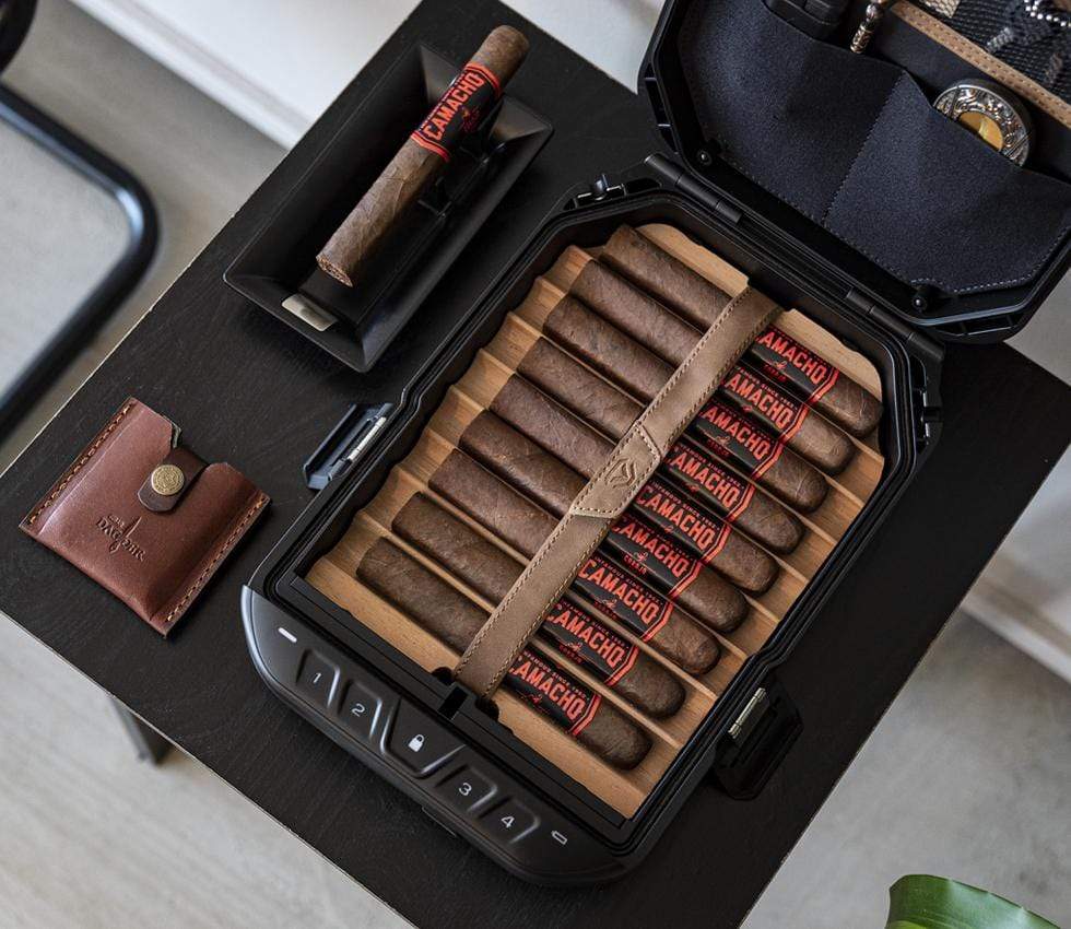 Portable Cigar Humidor Case Waterproof Travel Cigar Case with 2